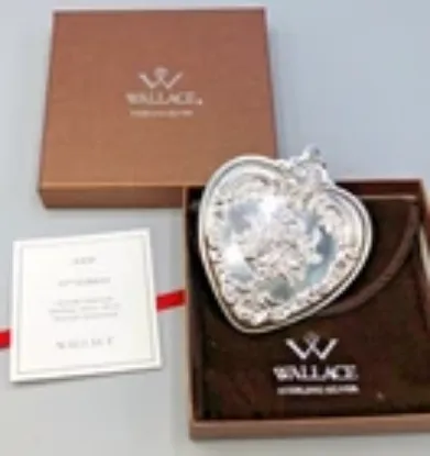 Picture of Wallace 2008 Grande Baroque Heart Ornament Sterling Silver, gently used with box