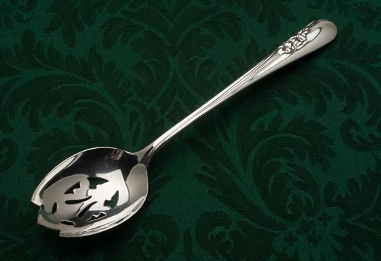 Picture of Pierced Tableserv.spn