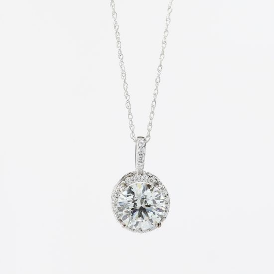 Picture of 14k White Gold 1.66Ct Solitaire Diamond Necklace 