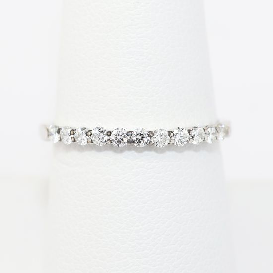 Picture of 14k White Gold Diamond Band