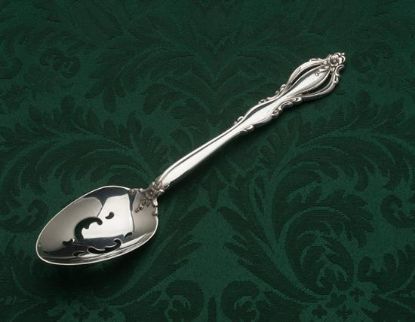 Picture of Pierced Tableserv.spn