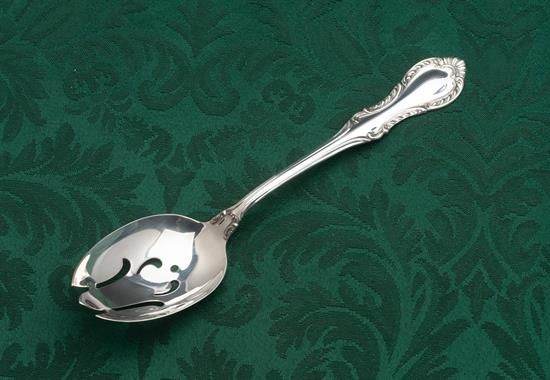 Picture of Pierced Tableserv.spn