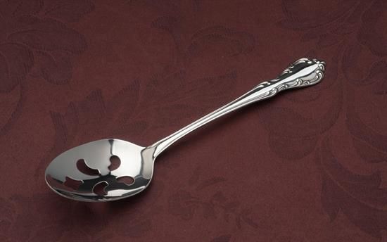 Picture of Pierced Tableserv.spn