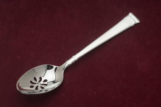 Picture of Pierced Tableserv.spn