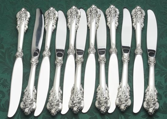 Picture of Wallace 'Grande Baroque' 79-Piece Sterling Silver Flatware Set with Chest
