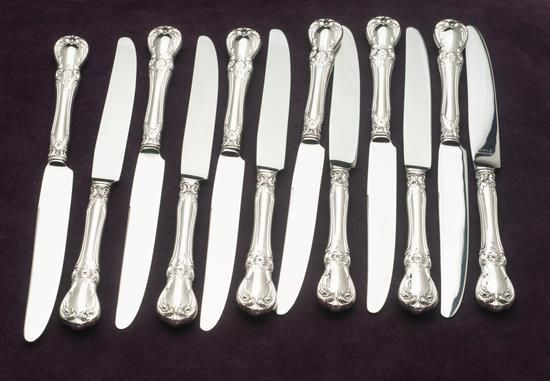Picture of Towle 'Old Master' 79-Piece Sterling Silver Flatware Set with Chest