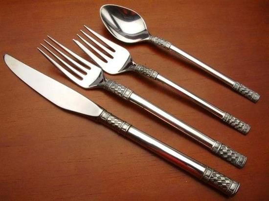 Picture of New 4pc. Place Setting