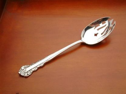 Picture of Pierced Tableserv.spn