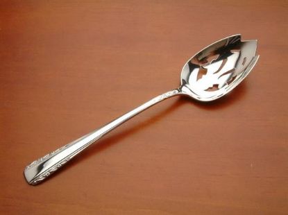 Picture of Pierced Tableserv.spn