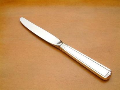 Picture of Place Knife Modern