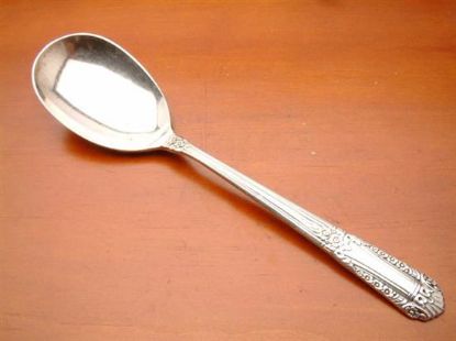 Picture of Berry Serving Spoon