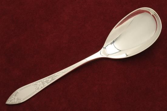 Picture of Berry Serving Spoon