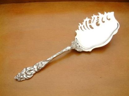 Picture of Macaroni Server