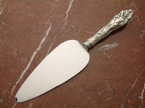 Picture of New Pie/cake Server