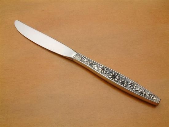 Picture of Place Knife Modern