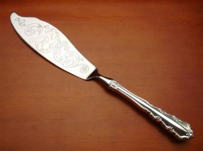 Picture of New Fish Server Hh