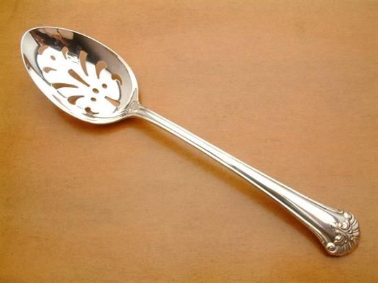 Picture of Pierced Tableserv.spn