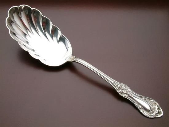 Picture of Berry Serving Spoon
