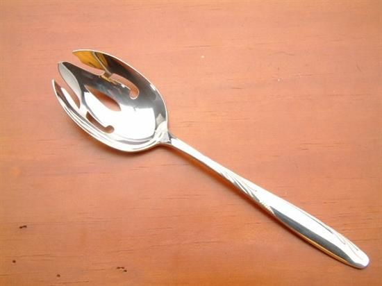 Picture of Pierced Tableserv.spn