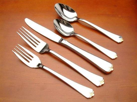 Picture of New 5pc. W/placespoon