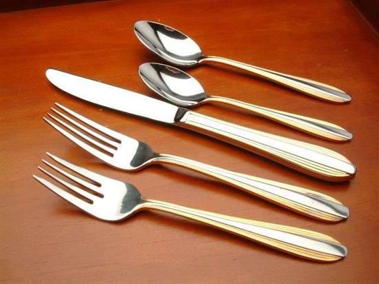 Picture of New 5pc. W/placespoon