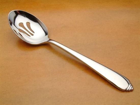 Picture of Pierced Tableserv.spn