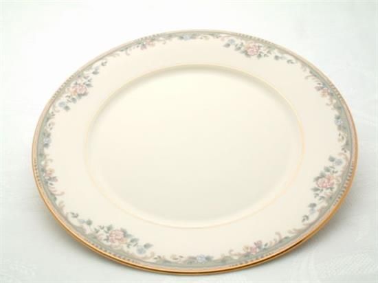Picture of Dinner Plates