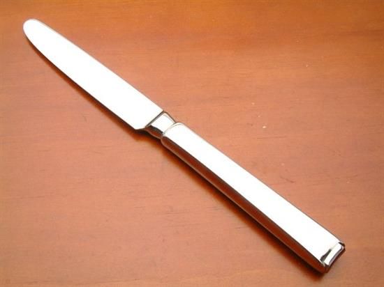 Picture of Place Knife Modern