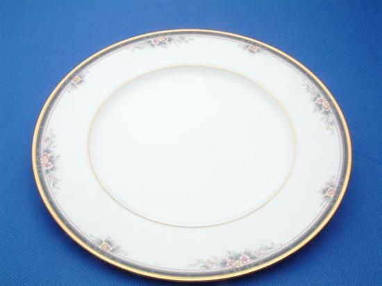 Picture of Dinner Plates