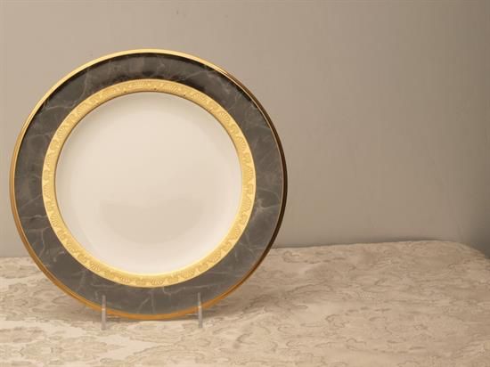 Picture of Dinner Plates