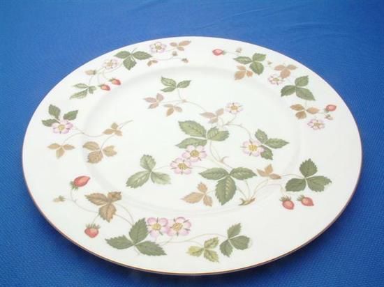 Picture of Dinner Plates