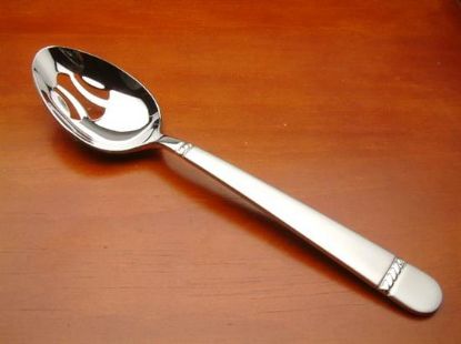 Picture of Pierced Tableserv.spn