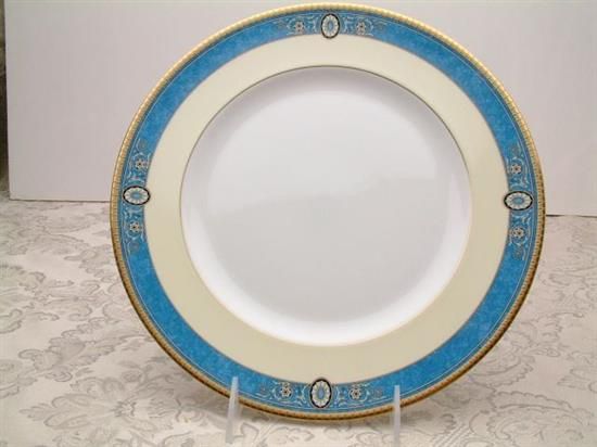 Picture of Dinner Plates