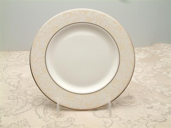 Picture of 9"accent Salad Plate