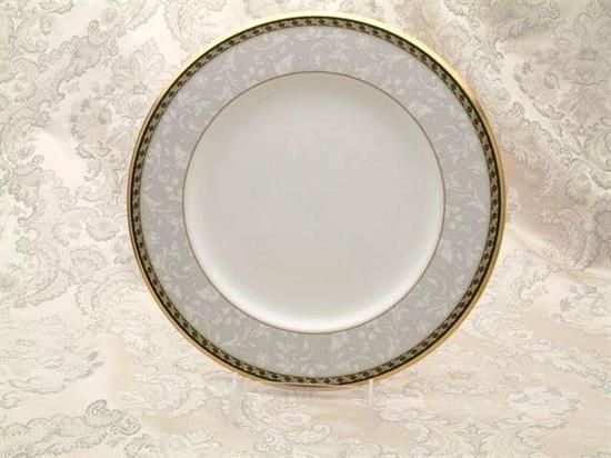 Picture of Dinner Plates