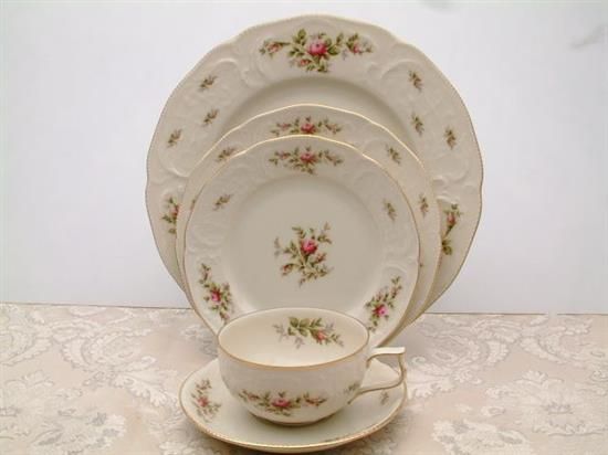 Picture of New 20pc. Service Of 4