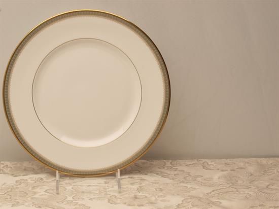 Picture of Dinner Plates