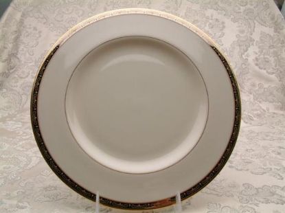 Picture of Dinner Plates