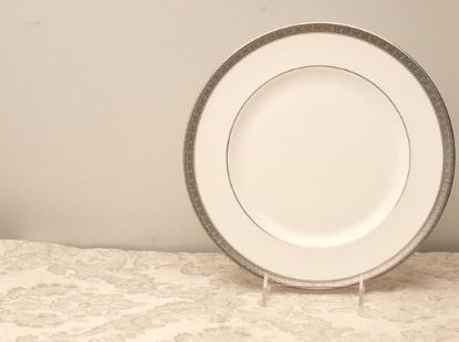 Picture of Dinner Plates