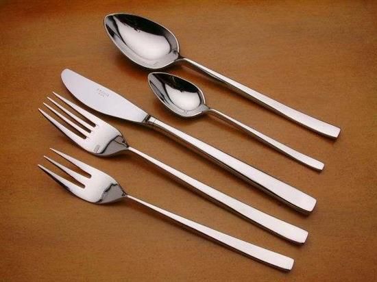 Picture of New 5pc. W/placespoon