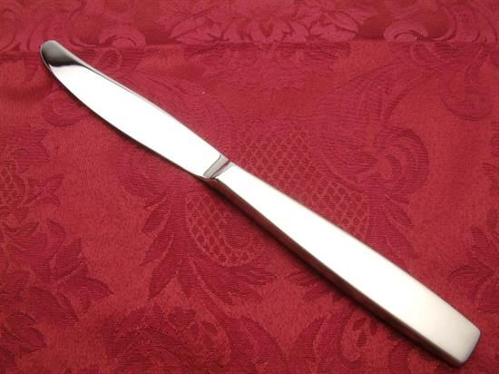 Picture of Place Knife Modern