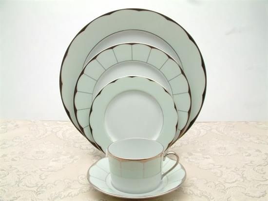 Picture of New 45pc. Set