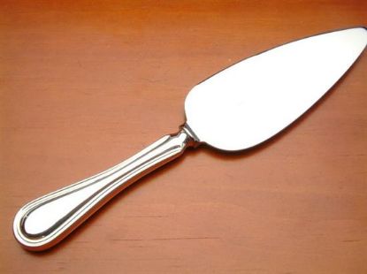 Picture of New Pie/cake Server