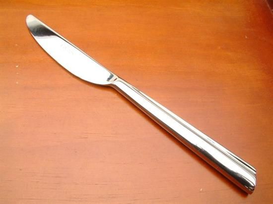 Picture of Place Knife Modern