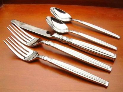 Picture of New 5pc. W/placespoon