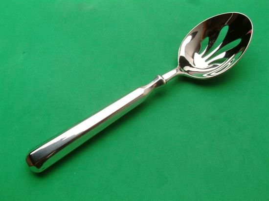 Picture of Pierced Tableserv.spn