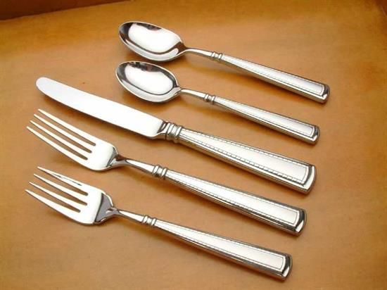 Picture of New 5pc. W/placespoon