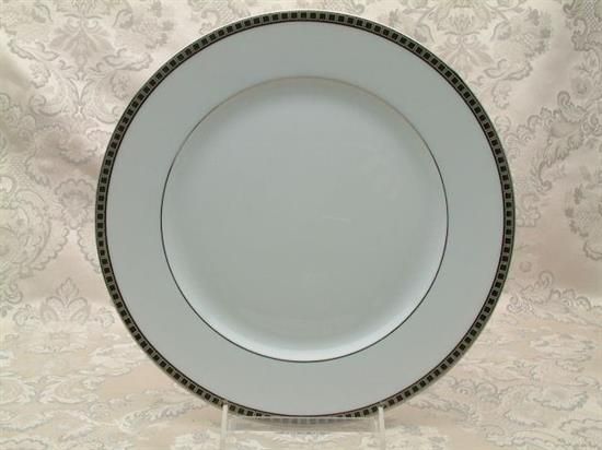 Picture of Dinner Plates