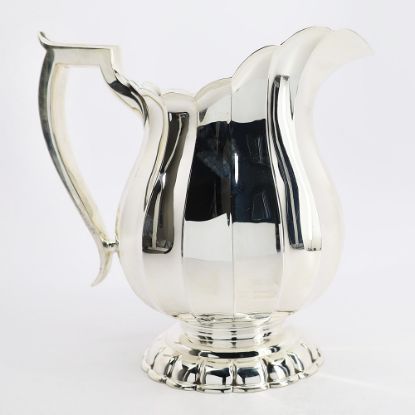 Picture of Vintage Queen Anne Sterling Silver Water Pitcher by Tuttle, Style #515
