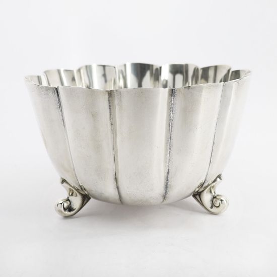 Picture of Tuttle Sterling Silver Footed, Fluted Serving Bowl with Scroll Feet, Style 1171